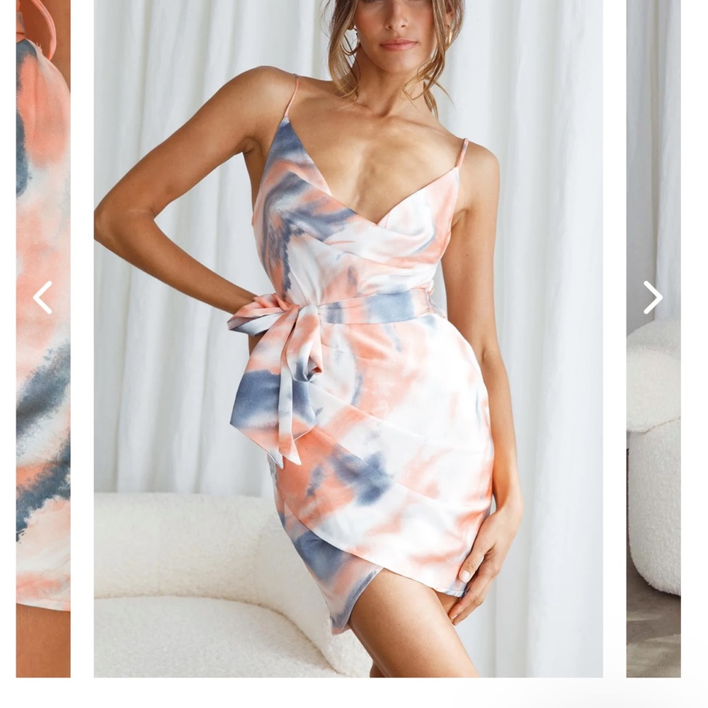 BEBE SATIN COWL NECK WRAP DRESS WATERCOLOR PRINT MULTI Selfie Leslie